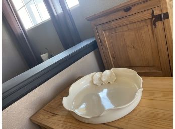 Large Heager Scallop Edge, Pansy Table Storage Tray, Jewelry Catch, MCM, RARE, Coffee Table Tray, Ivory White