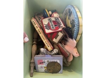 Mystery Bag Of Vintage Random Small Items, Junk Drawer Lot, Jewelry, Trinkets, 1/4 Pound Random Small Things