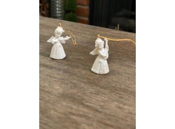 Vintage Pair Of Porcelain Ivory Miniature Christmas Angels Ornaments Decor