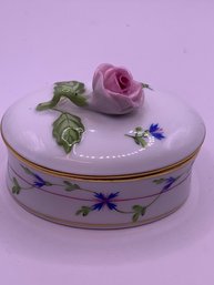 Vintage HEREND Fine Porcelain Rose Box