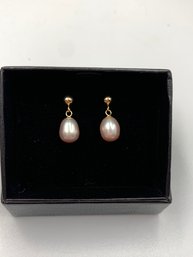 Simply Elegant 14 Kt Gold Pink Pearl Earrings