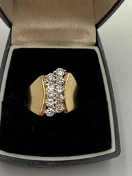 Gorgeous 14 Kt Gold And 1 Carat Of White Diamonds