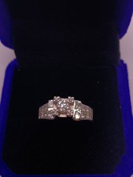 Gorgeous Platinum Diamond Ring 1 Carat TW