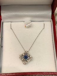 Elegant Diamond And Sapphire 18 Kt Gold Necklace