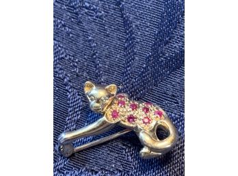 Cute Vintage 14kt Gold Genuine Ruby Cat Pin