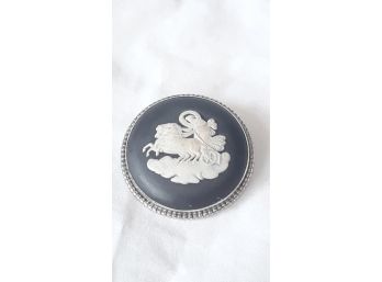Vintage Sterling Silver Wedgwood Brooch Pin