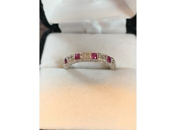 Stunning Vintage Ruby Diamond 18kt White Gold Ring