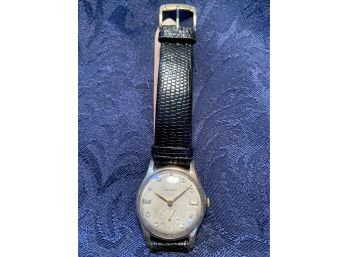 Vintage Mens Benrus Fancy Wristwatch