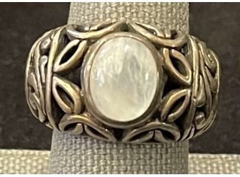Pretty Sterling Silver & Moonstone Ring Size 7
