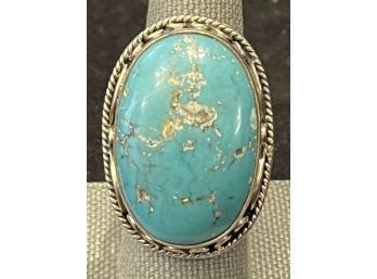 Beautiful Sterling Silver & Turquoise Ring Size 8.5