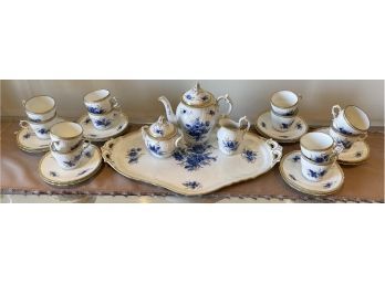 Richard Ginori Santa Margherita Porcelain Tea Service For 12