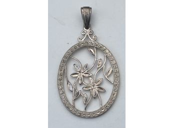 Pretty Sterling Silver Floral Pendant