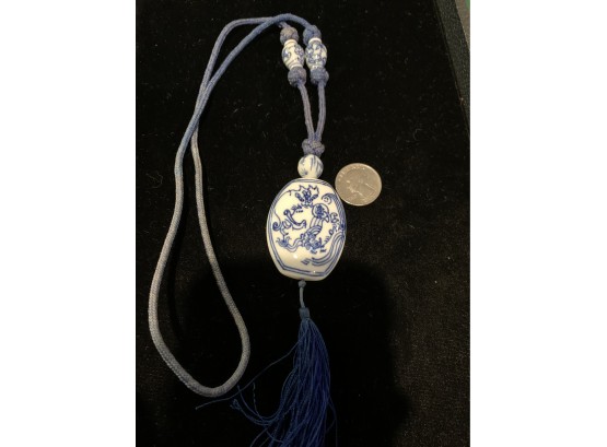 Vintage Chinese Blue And White Porcelain Necklace
