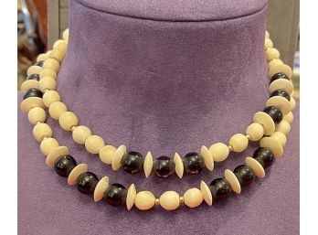 Fantastic Vintage Black Onyx And Bone Beaded Necklace With Sterling Clasp