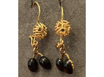 14k Yellow Gold And Black Onyx Earrings