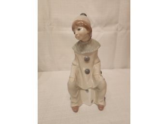Lladro  Figurine Of A Girl Dressed As A Clown