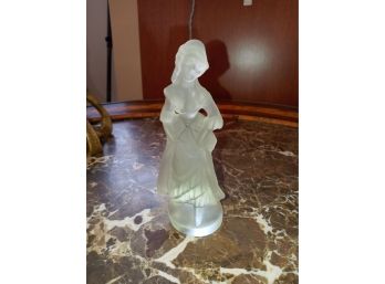 Lalique Figurine Of Classical Woman