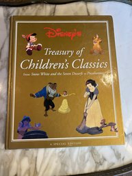 Vintage 1997 Disneys Treasury Of Children's Classics