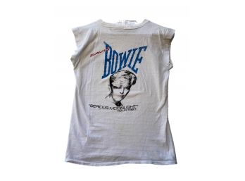 Vintage David Bowie Serious Moonlight Tour 1983 T-Shirt