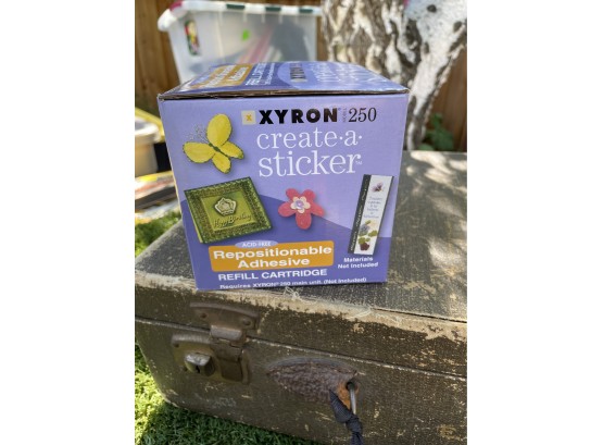 Create A Sticker Xyron System