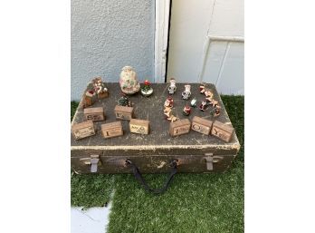 Lot Of Wooden Christmas Mini Items
