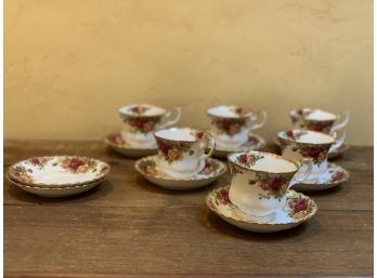 Vintage 'Royal Albert - Old Country Roses' Bone China England Cups & Saucers S/6