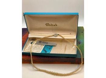 Beautiful Vintage Delilah Pearls In Original Box