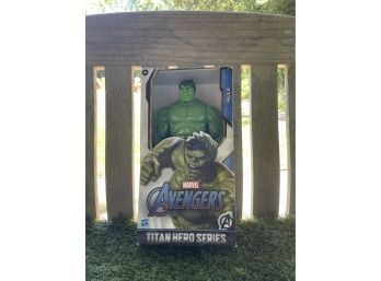 Marvel Avengers Hulk Figurine - NIB