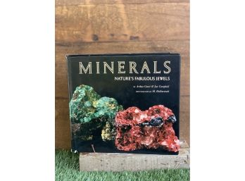 'minerals' By Arthur Court And Ian Campbell - Nature's Fabulous Jewels