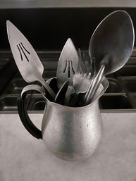 Miscellaneous Serving Utensils/container