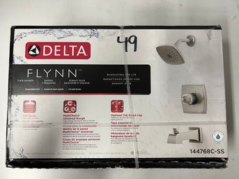 Delta Flynn Tub And Shower Set