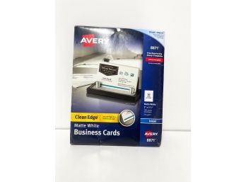 Avery Clean Edge Matte White Business Cards