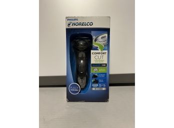 PHILIPS NORELCO Comfort Cut (comfortable Easy Shave) (fully Washable)