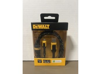 DeWalt Reinforced Cable Micro-USB (6 FT)