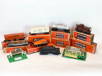 1950's Lionel Trains With Accessories