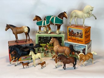 Large Group Of Vintage Breyer Toy Horses