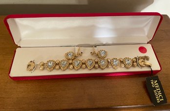 Vintage Medici Two Sisters Goldtoned Bracelet And Earrings  Got Set