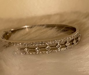 Super Pretty Silvertoned Bracelet With Rhinestones