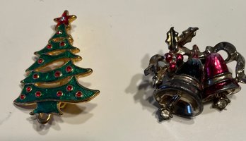 Pair Of Christmas Pins/brooches