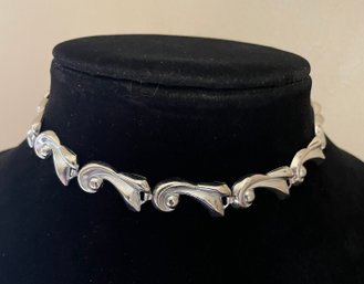 Pretty Silver Toned Choker Necklace