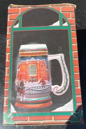 Home For The Holidays 1997 Budweiser Holiday Stein
