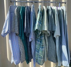 Lot Of Mens LLBean Button Up T-shirts And 2 Long Sleeve