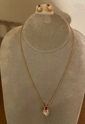 Vintage Metropolitan Museum Of Art Necklace And Earring Set