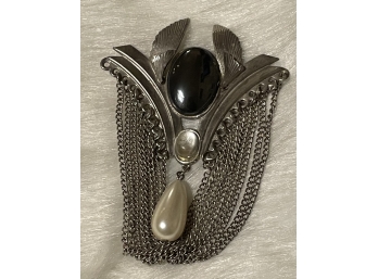 Vintage Silver/pewter Toned Brooch