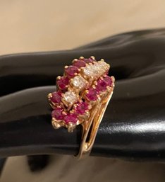 Vintage 14 Kt  Yellow Gold Ring With Diamonds And Rubies Ring