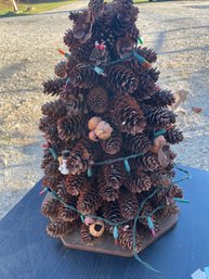 Pine Cone Christmas Tree