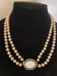 Unique Vintage Costume Pearl Necklace