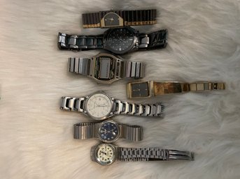 Lot Of Vintage Stretch Band Mans Watches