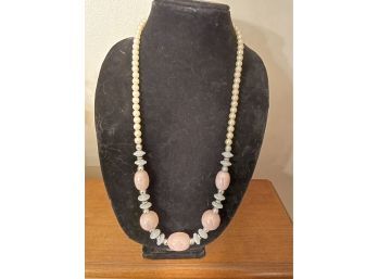 Vintage Pink White And Pearl Beaded Necklace