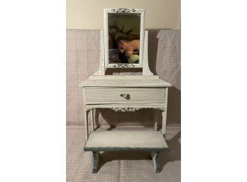 Doll/Toddler Vanity With Bendh